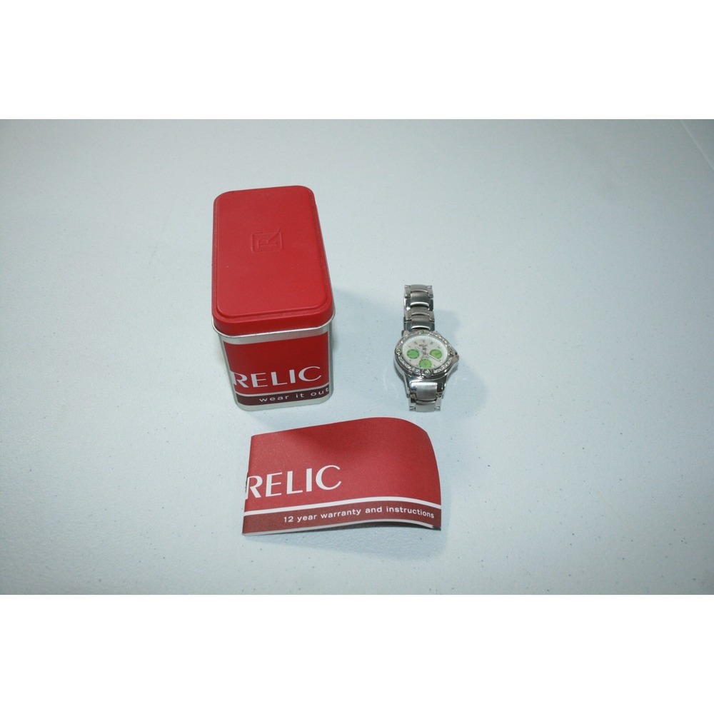 Relic Wet Women's Watch Silver‎ Tone Round Day Date 50M Green W/ Box ZR15434